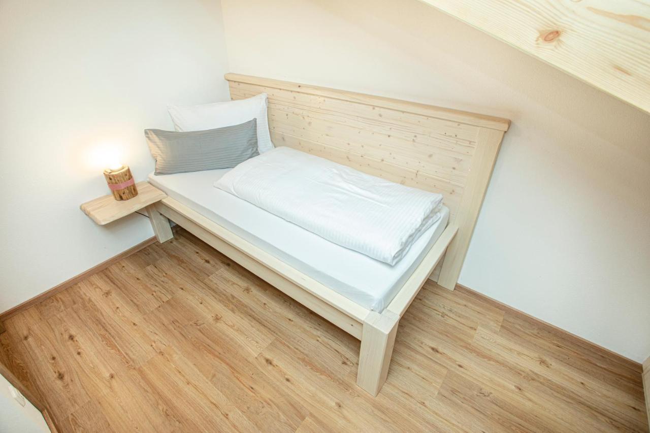 Ferienwohnungen "Zur Wally", Apartment Sauba Garmisch-Partenkirchen Exterior foto
